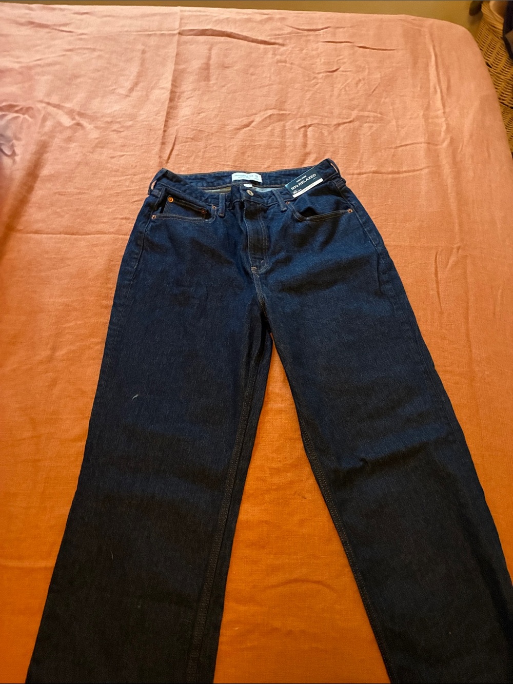 Abercrombie & Fitch High-Rise 90's Relaxed Dark Blue Jeans